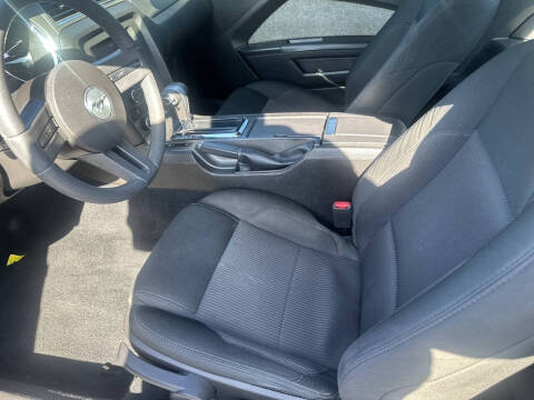 2010 Ford Mustang V6