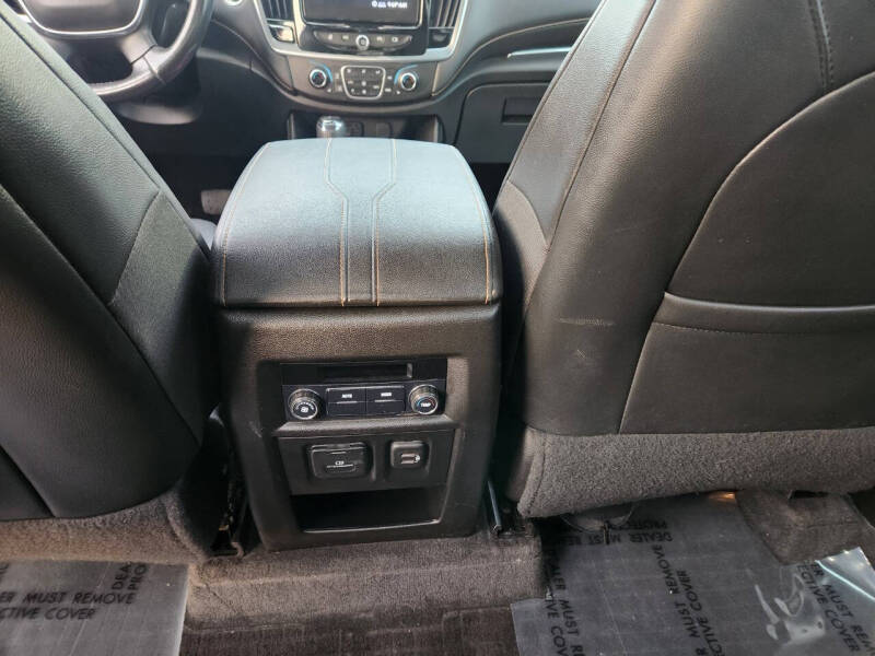 2020 Chevrolet Traverse LT Leather