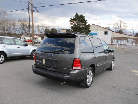 2006 Ford Freestar SE