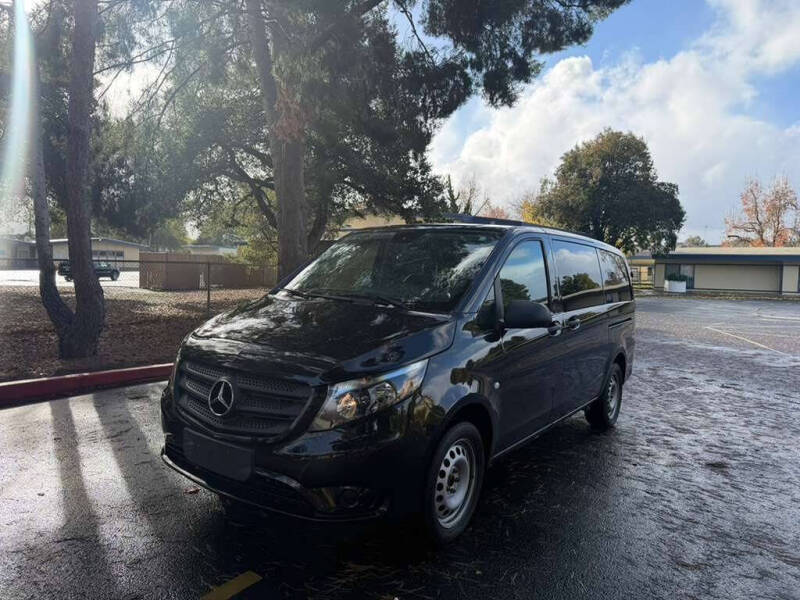 2017 Mercedes-Benz Metris Passenger