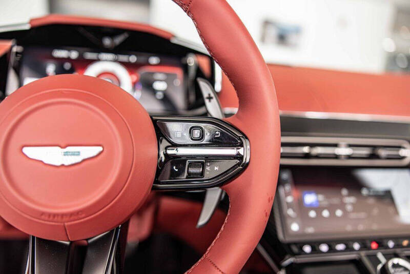 2026 Aston Martin Vantage Roadster