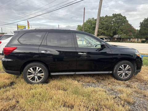 2018 Nissan Pathfinder SL