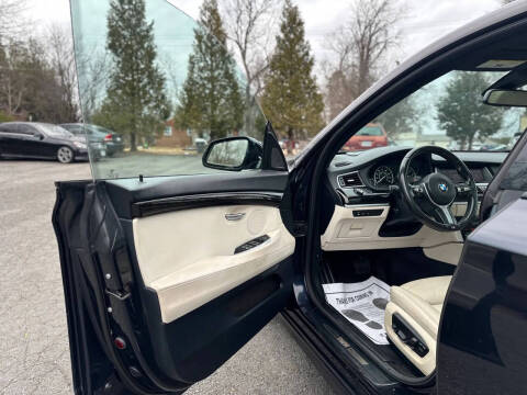 2015 BMW 5 Series 550i xDrive Gran Turismo