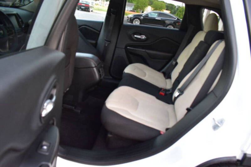 2017 Jeep Cherokee 75th Anniversary