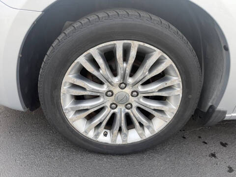 2012 Chrysler 200 Limited