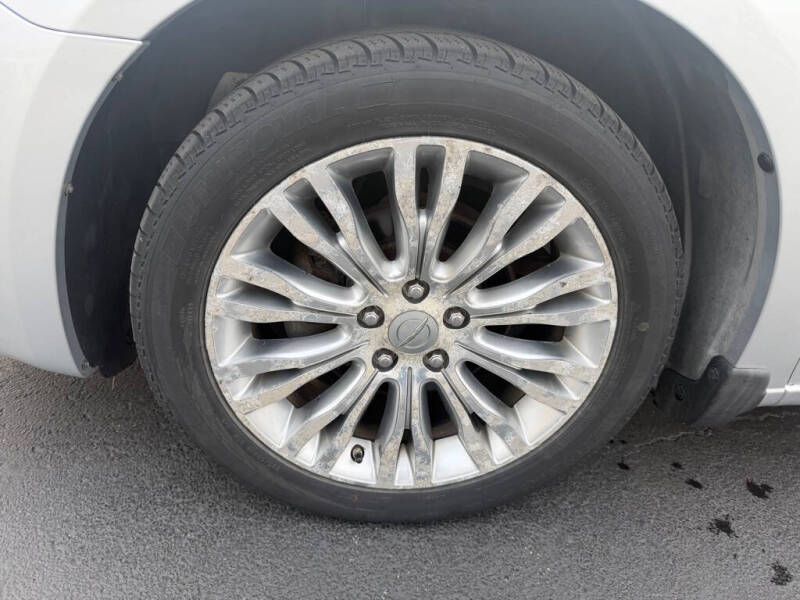 2012 Chrysler 200 Limited