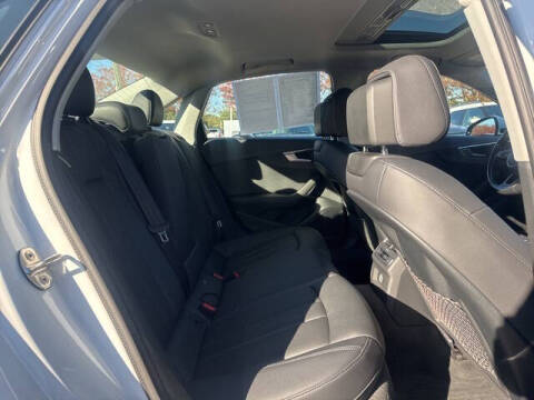 2017 Audi A4 2.0T quattro Premium Plus