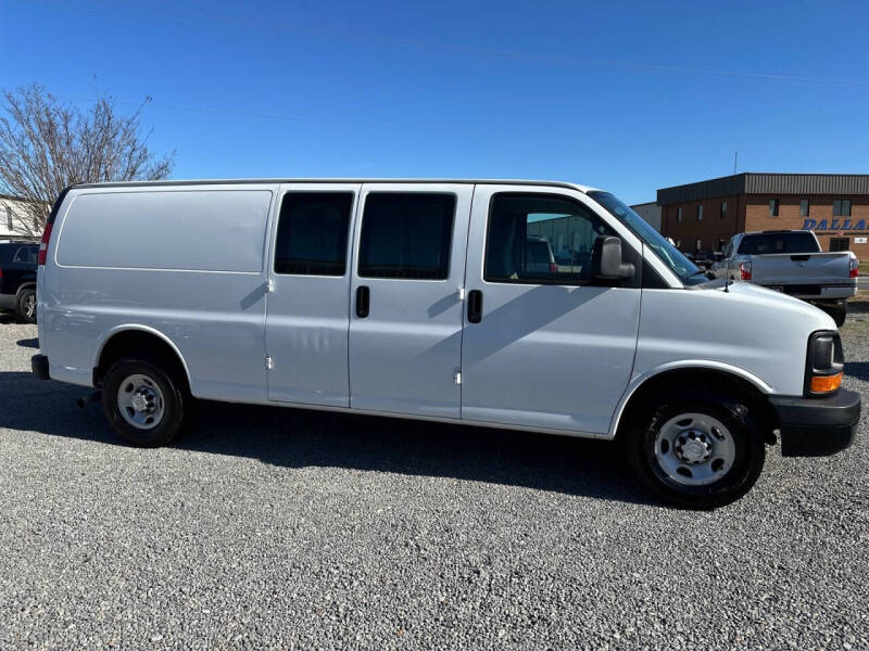 2016 Chevrolet Express 2500