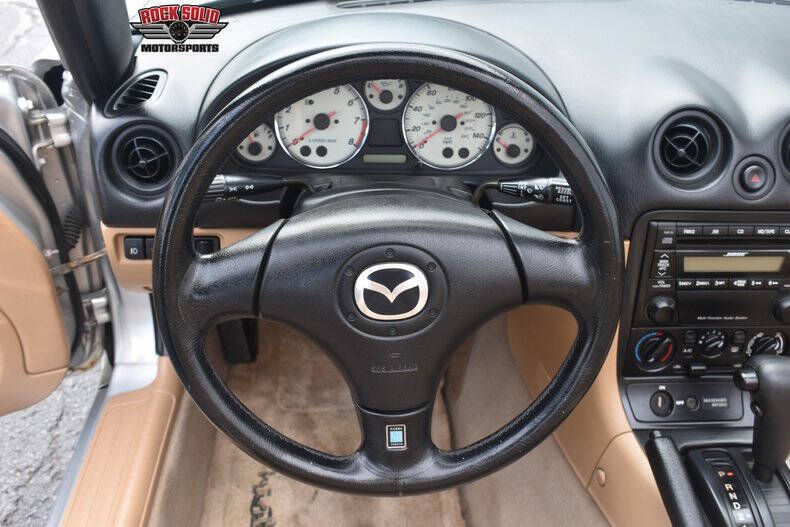 2002 Mazda MX-5 Miata