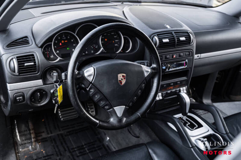 2004 Porsche Cayenne S