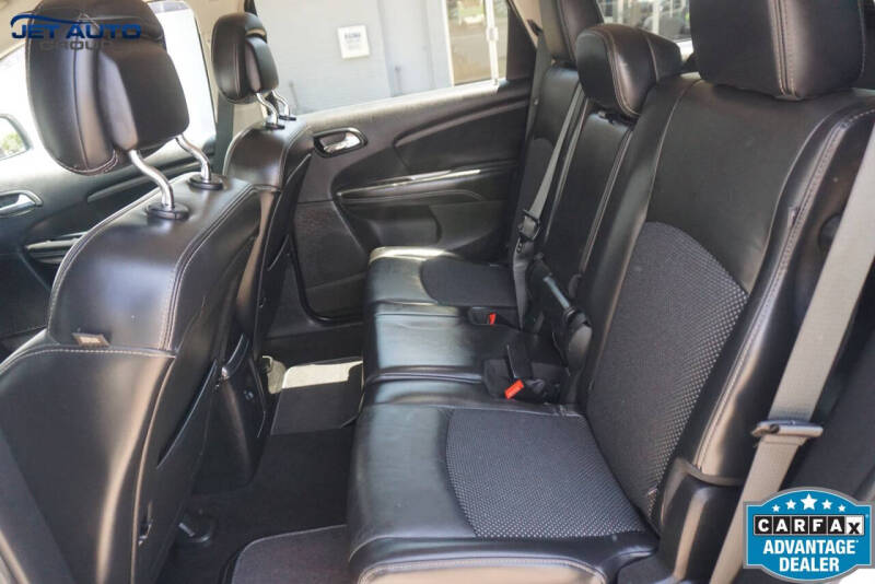 2018 Dodge Journey Crossroad