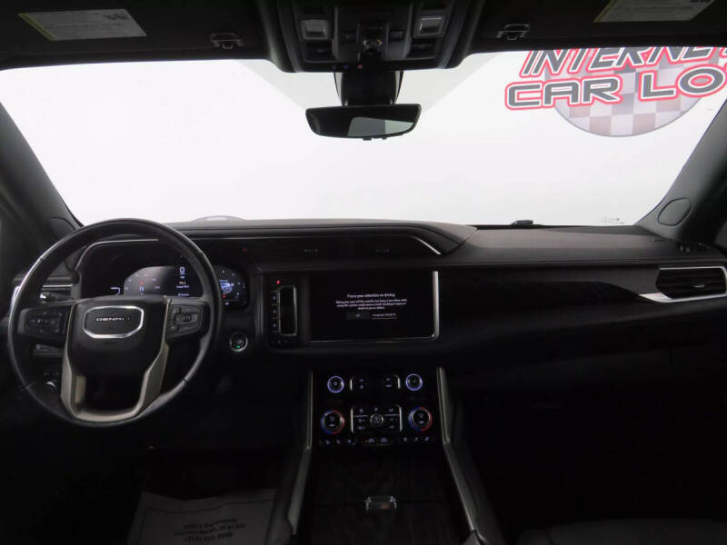 2022 GMC Yukon XL Denali