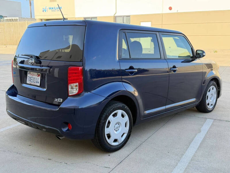 2013 Scion xB
