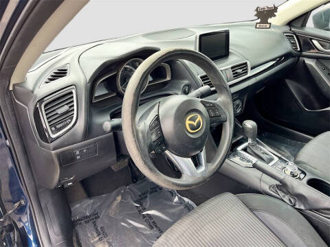 2016 Mazda MAZDA3 i Sport