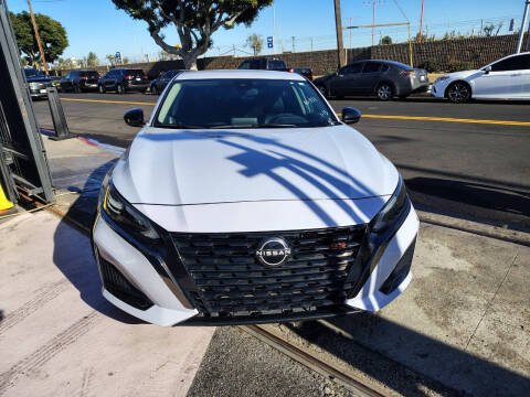 2023 Nissan Altima 2.5 SR