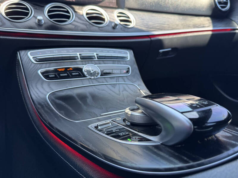 2018 Mercedes-Benz E-Class E 300