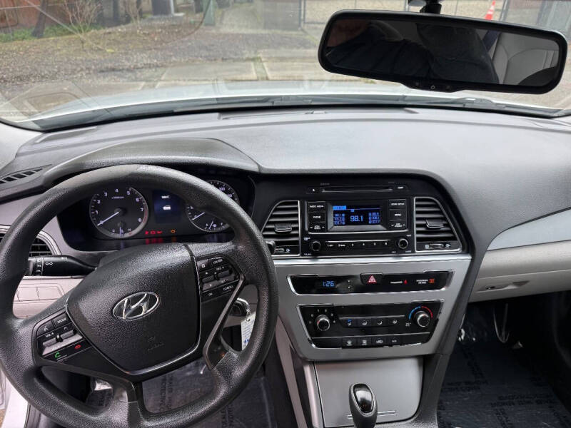 2015 Hyundai Sonata SE