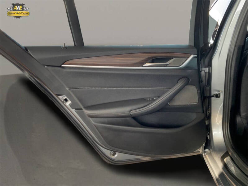 2023 BMW 5 Series 530e