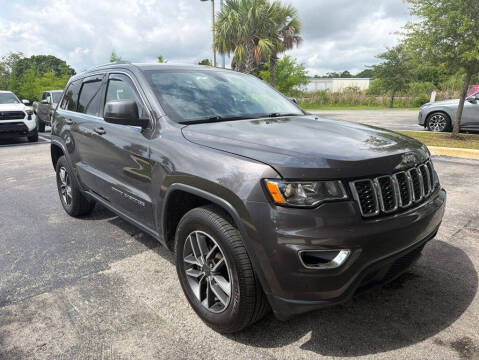 2019 Jeep Grand Cherokee Laredo E