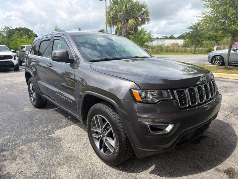 2019 Jeep Grand Cherokee Laredo E
