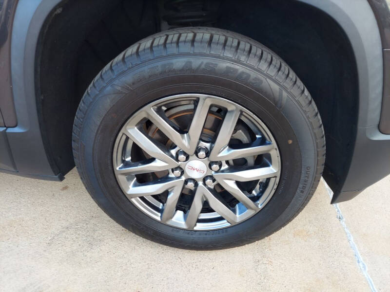 2017 GMC Acadia SLT-1