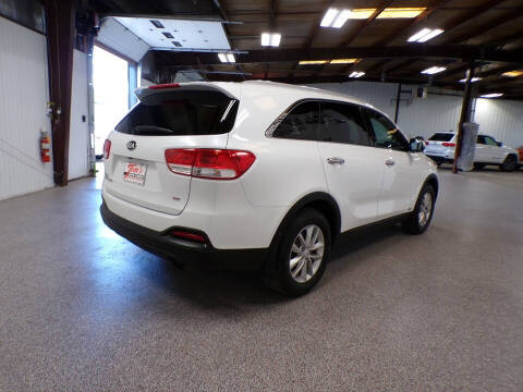 2017 Kia Sorento LX