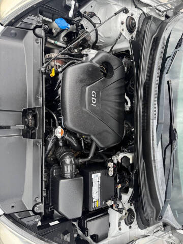 2013 Hyundai Veloster