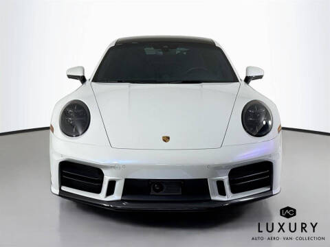 2025 Porsche 911 Carrera