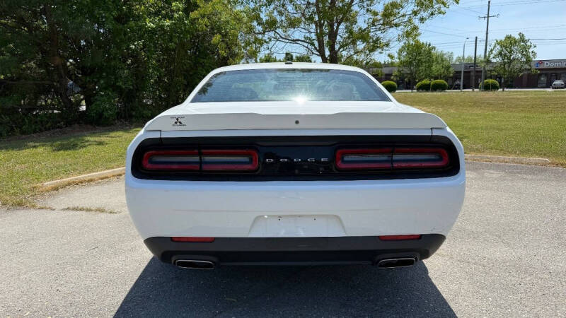 2021 Dodge Challenger SXT