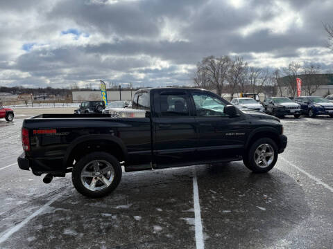 2004 Dodge Ram 1500 SLT