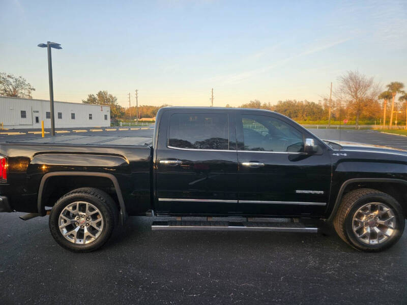 2017 GMC Sierra 1500 SLT photo 15