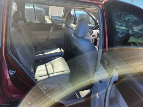 2010 Toyota Highlander SE