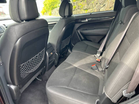 2015 Kia Sorento LX
