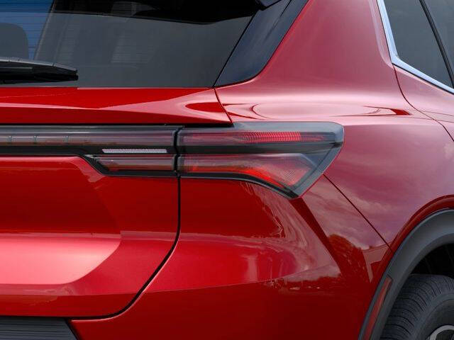 2026 Chevrolet Equinox EV LT 2