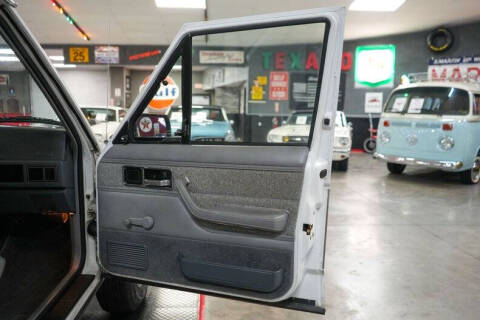 1990 Jeep Cherokee Laredo