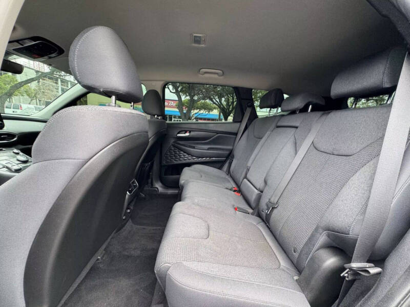 2022 Hyundai Santa Fe SEL