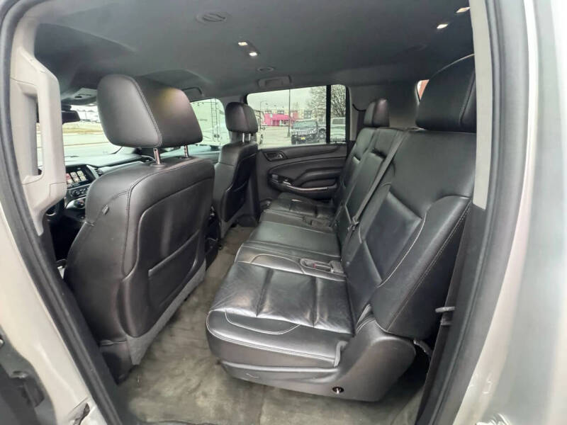 2015 Chevrolet Suburban LT