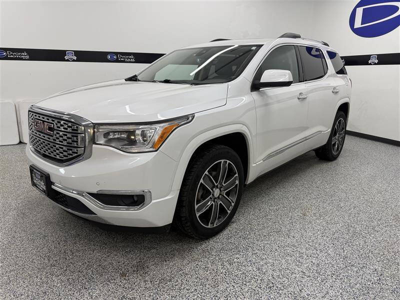 2017 GMC Acadia Denali