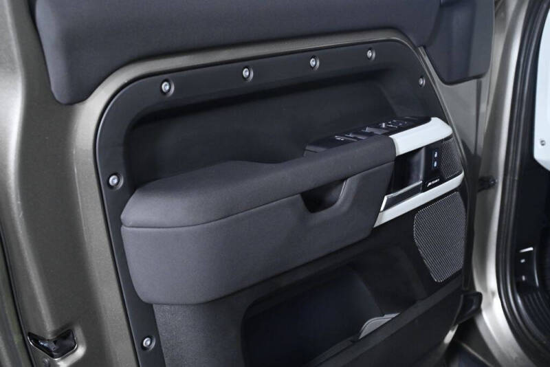 2023 Land Rover Defender