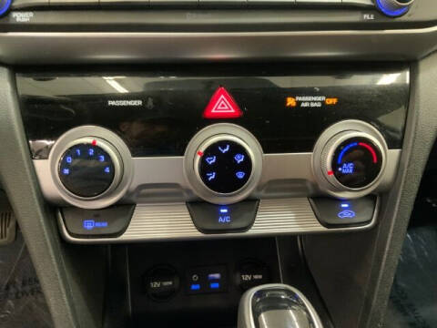 2019 Hyundai Elantra