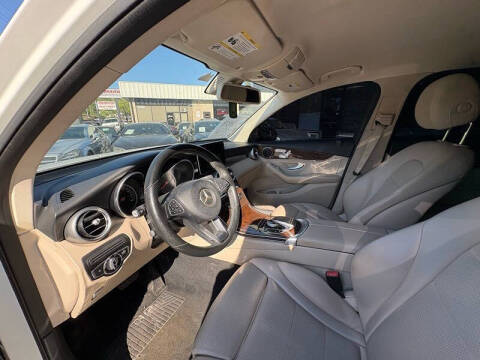 2016 Mercedes-Benz GLC GLC 300