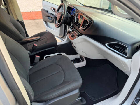 2018 Chrysler Pacifica Touring