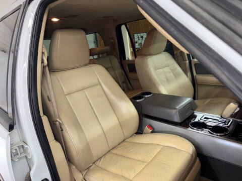 2011 Ford Expedition XLT