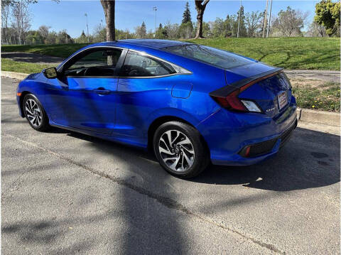 2017 Honda Civic LX-P