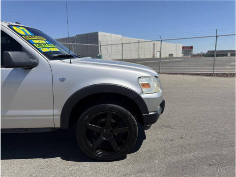 2007 Ford Explorer Sport Trac XLT