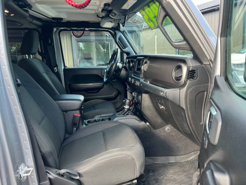 2020 Jeep Gladiator Sport S