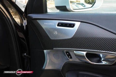 2019 Volvo XC90 T6 R-Design