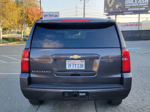 2015 Chevrolet Suburban LT