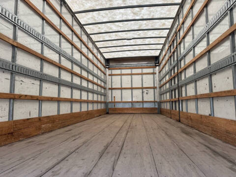 2018 Freightliner M2 106