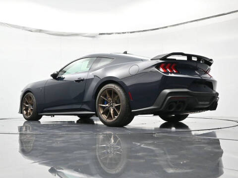 2025 Ford Mustang Dark Horse